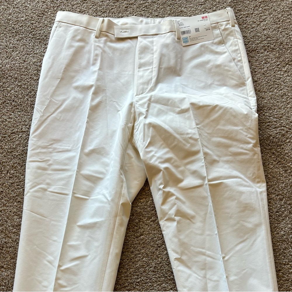 Men’s Uniqlo White Pants